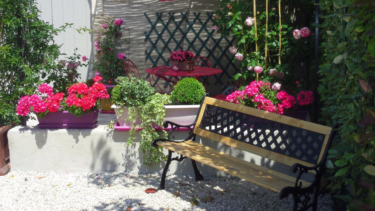 Bed and Breakfast Mas De L'Air - Maison De Charme Noves Exteriér fotografie